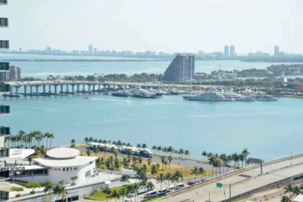 Vibrant Studio Downtown Miami Apartment Ngoại thất bức ảnh